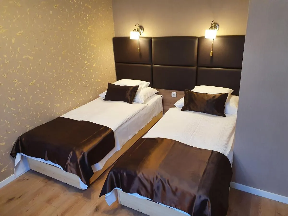 Guest house Karolyi Panzio